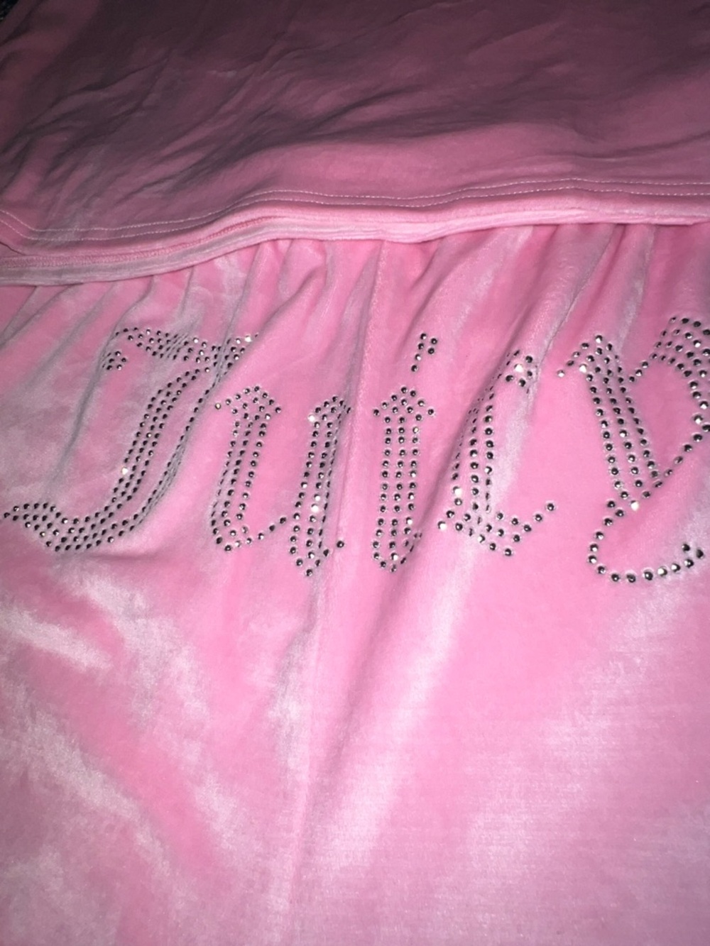 Juicy Couture Pink Velour Two-Piece Pajama Set with Rhinestone 'Juicy' Logo - Picture 3 of 4